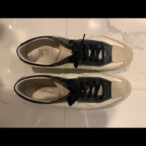 Men’s sneakers